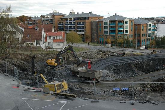 Og så begynte de å grave...